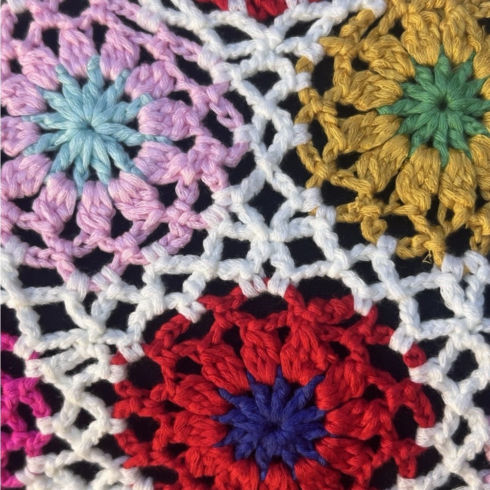 ENTRO Crochet Vest Size Small Boho Hippie Granny Square Multicolor Excellent - Picture 4 of 5